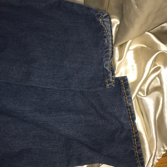 Size 32 true religion jeans - Picture 2 of 5